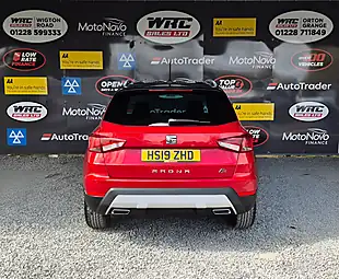 Used 2019 SEAT Arona Fr Red - Interior and Exterior details 7