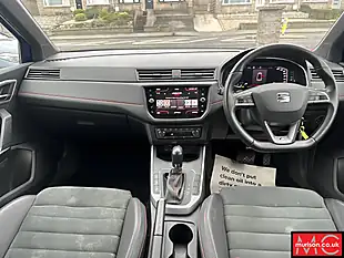 Used 2019 SEAT Arona Fr Sport Blue - Interior and Exterior details 14