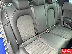 Used 2019 SEAT Arona Fr Sport Blue - Interior and Exterior details 15