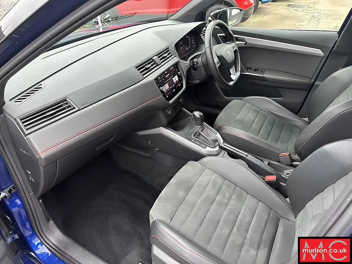 Used 2019 SEAT Arona Fr Sport Blue - Interior and Exterior details 18