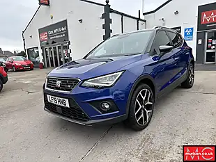 Used 2019 SEAT Arona Fr Sport Blue - Interior and Exterior details 7