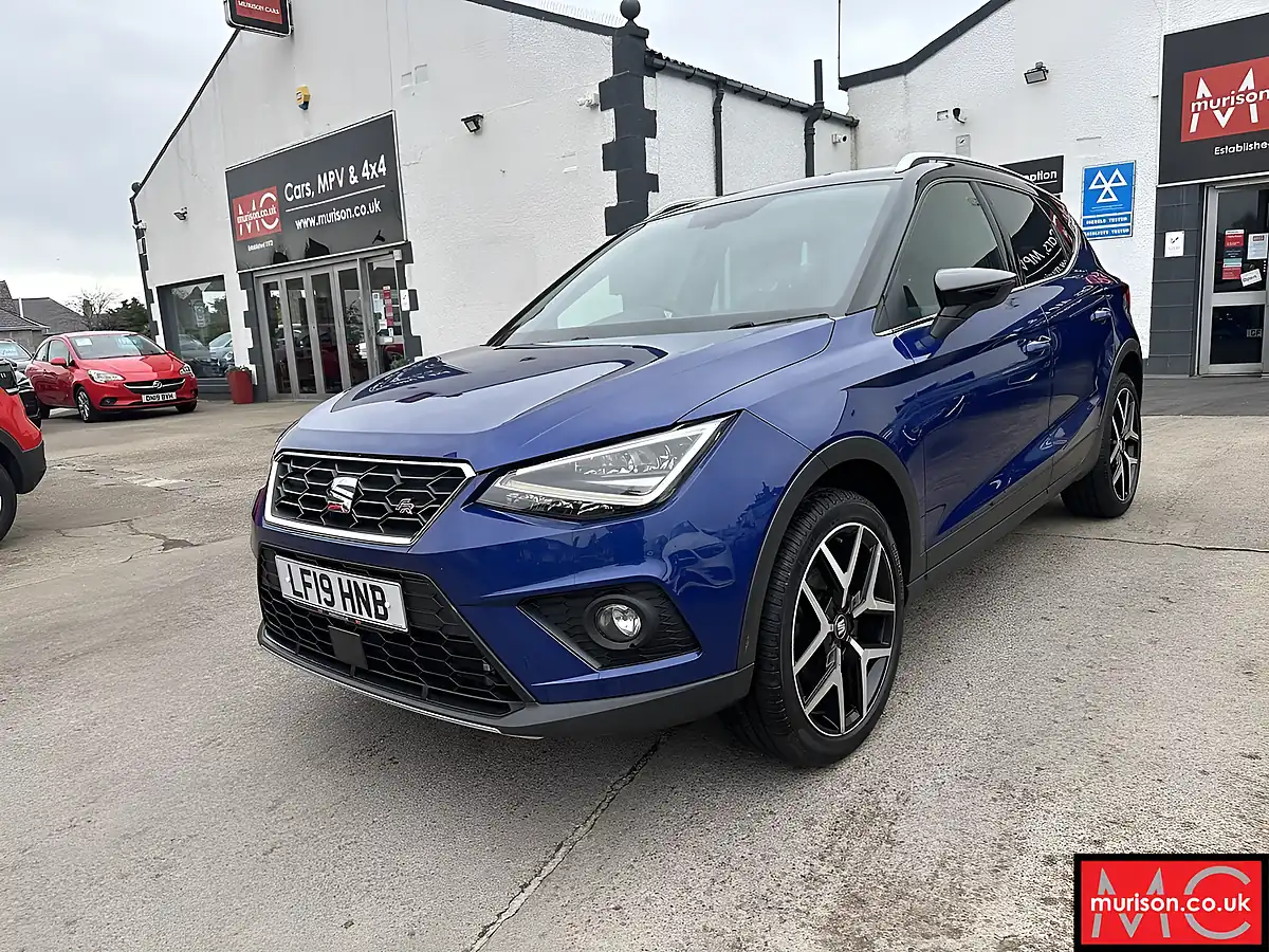 Used 2019 SEAT Arona Fr Sport Blue - Interior and Exterior details 7
