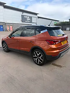 Used 2019 SEAT Arona Fr Sport Orange - Interior and Exterior details 3
