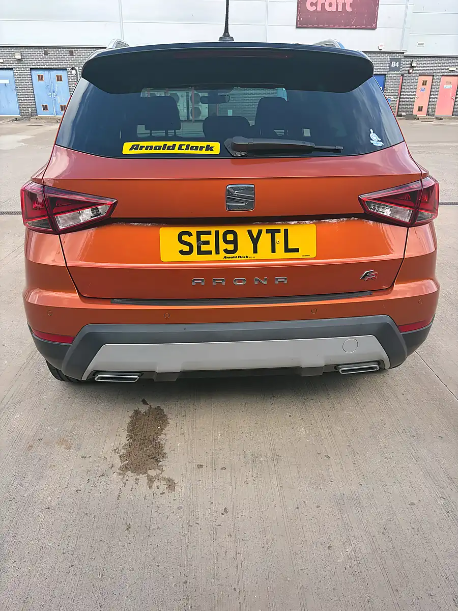 Used 2019 SEAT Arona Fr Sport Orange - Interior and Exterior details 4