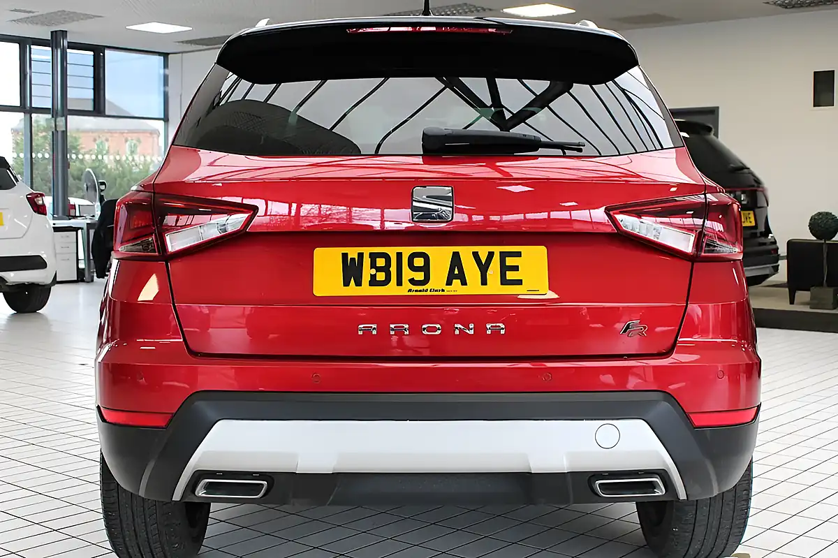 Used 2019 SEAT Arona Fr Sport Red - Interior and Exterior details 17