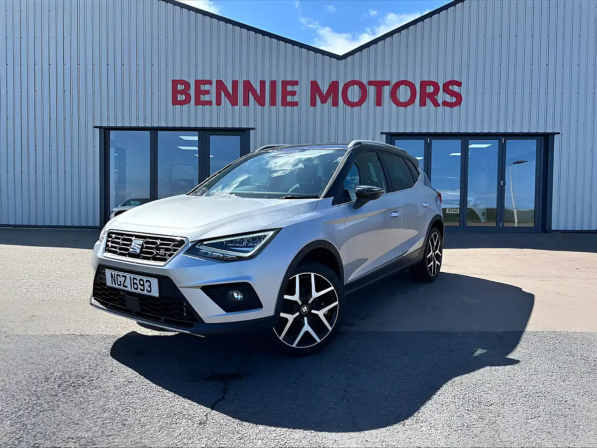 Used 2019 SEAT Arona Fr Sport Silver - Front View