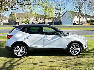 Used 2019 SEAT Arona Fr White - Interior and Exterior details 7