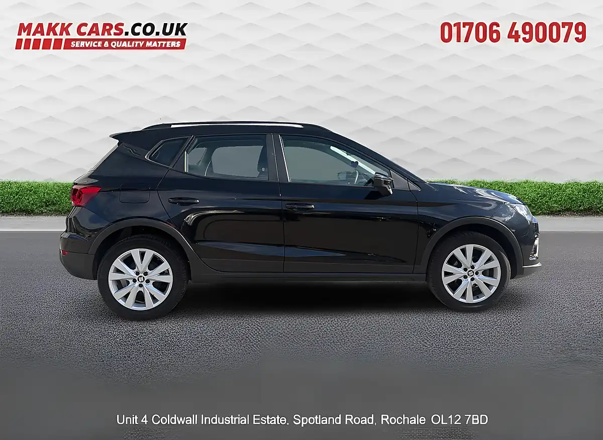 Used 2019 SEAT Arona Se Technology Black - Interior and Exterior details 7