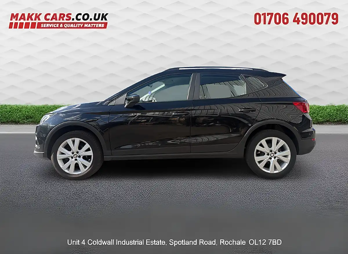 Used 2019 SEAT Arona Se Technology Black - Interior and Exterior details 8
