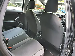 Used 2019 SEAT Arona Se Technology Lux Black - Interior and Exterior details 12