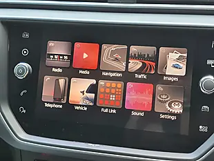 Used 2019 SEAT Arona Se Technology Lux Black - Interior and Exterior details 18