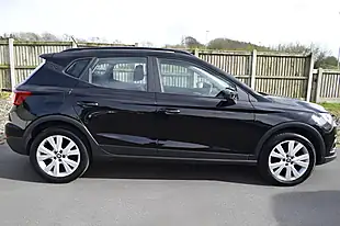Used 2019 SEAT Arona Se Technology Lux Midnight Black - Interior and Exterior details 11