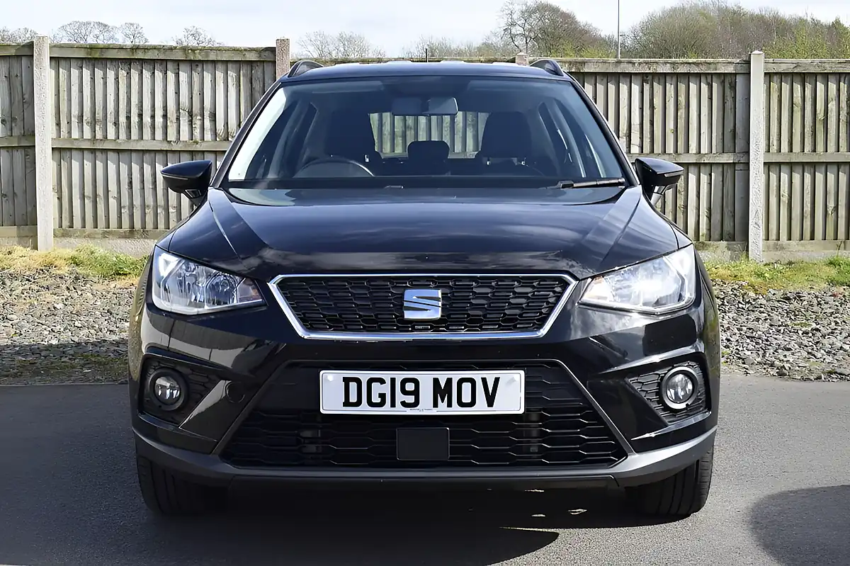 Used 2019 SEAT Arona Se Technology Lux Midnight Black - Interior and Exterior details 2