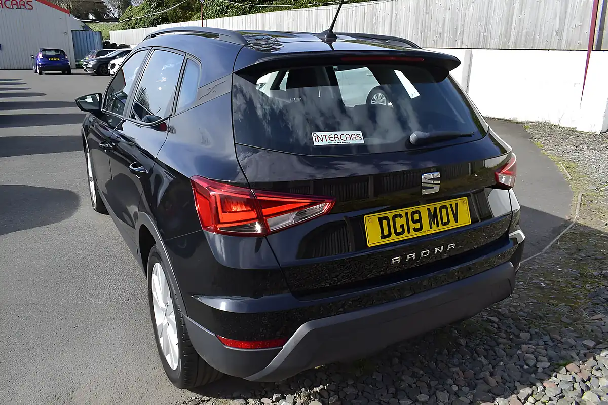 Used 2019 SEAT Arona Se Technology Lux Midnight Black - Interior and Exterior details 8