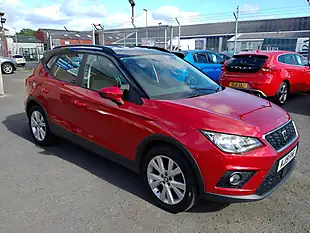 Used 2019 SEAT Arona Se Technology Lux Red - Interior and Exterior details 8