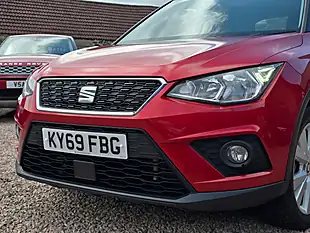 Used 2019 SEAT Arona Se Technology Lux Red - Interior and Exterior details 6