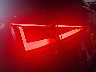 Used 2019 SEAT Arona Se Technology Lux Red - Interior and Exterior details 15