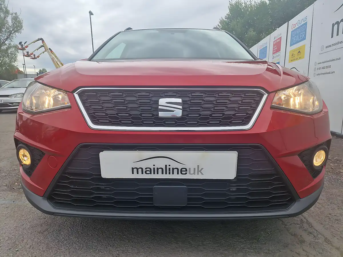 Used 2019 SEAT Arona Se Technology Lux Red - Interior and Exterior details 2