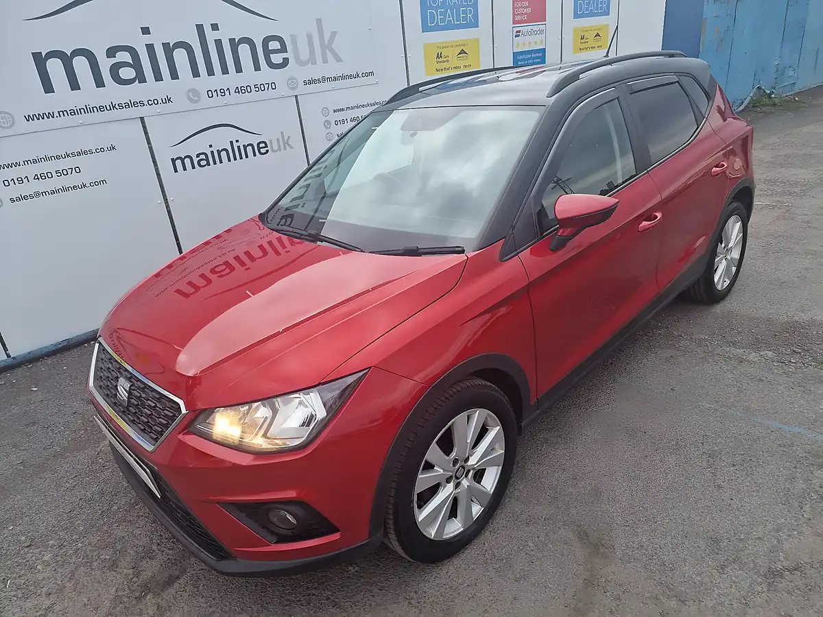 Used 2019 SEAT Arona Se Technology Lux Red - Interior and Exterior details 9