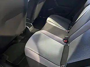 Used 2019 SEAT Arona Se Technology Lux Silver - Interior and Exterior details 18