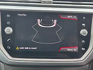 Used 2019 SEAT Arona Se Technology Midnight Black - Interior and Exterior details 12