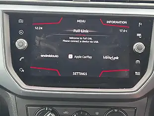 Used 2019 SEAT Arona Se Technology Midnight Black - Interior and Exterior details 13