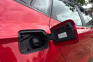 Used 2019 SEAT Arona Se Technology Red - Interior and Exterior details 11