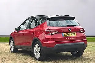 Used 2019 SEAT Arona Se Technology Red - Interior and Exterior details 5