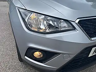 Used 2019 SEAT Arona Se Technology Silver - Interior and Exterior details 12
