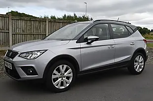 Used 2019 SEAT Arona Se Technology Silver - Interior and Exterior details 10
