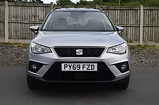 Used 2019 SEAT Arona Se Technology Silver - Interior and Exterior details 2