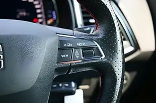 Used 2019 SEAT Ateca Fr Sport Red - Interior and Exterior details 10