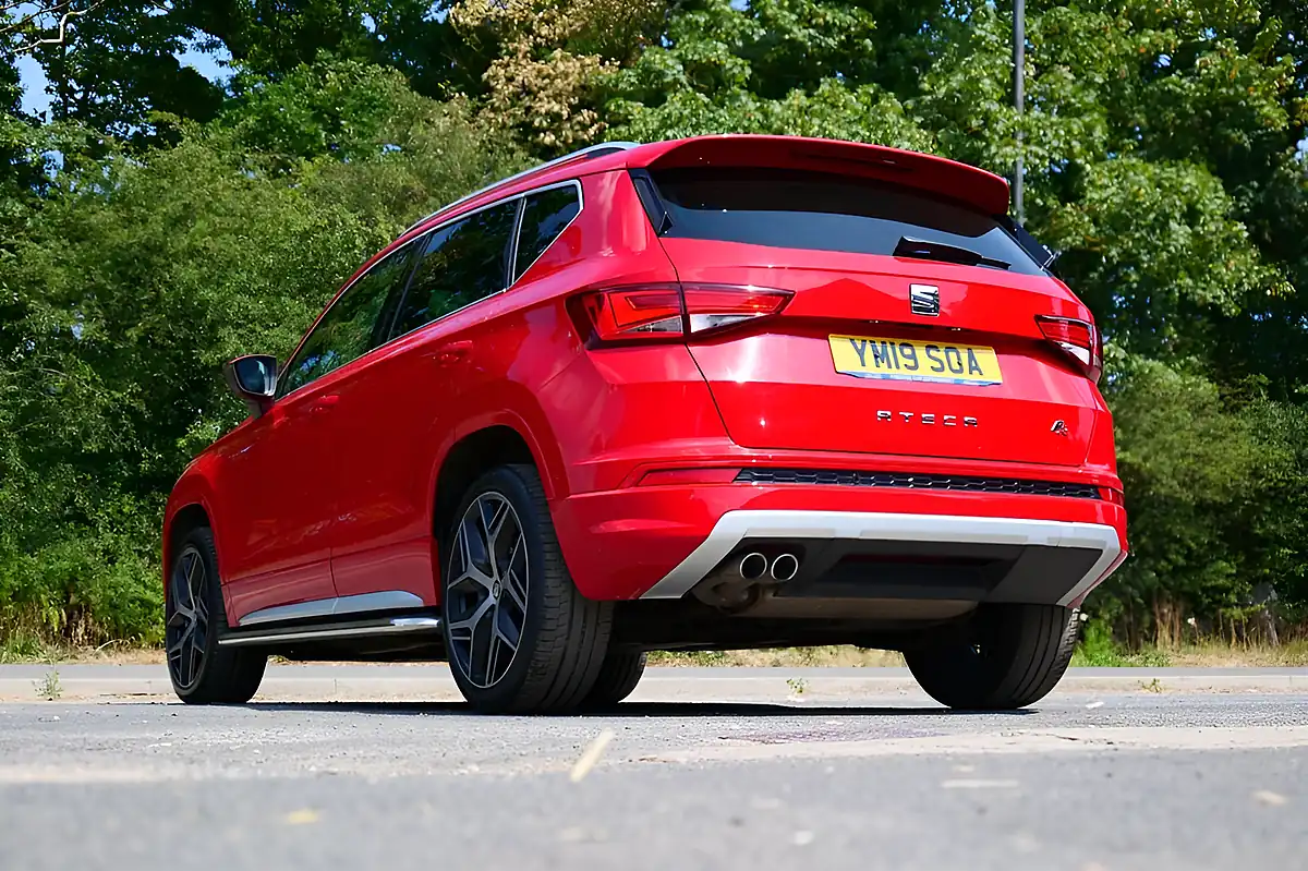 Used 2019 SEAT Ateca Fr Sport Red - Interior and Exterior details 7
