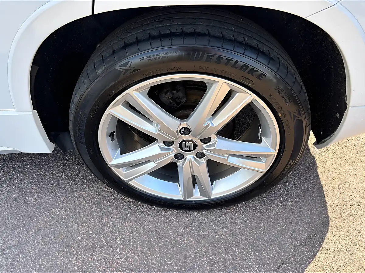 Used 2019 SEAT Ateca Fr White - Interior and Exterior details 12