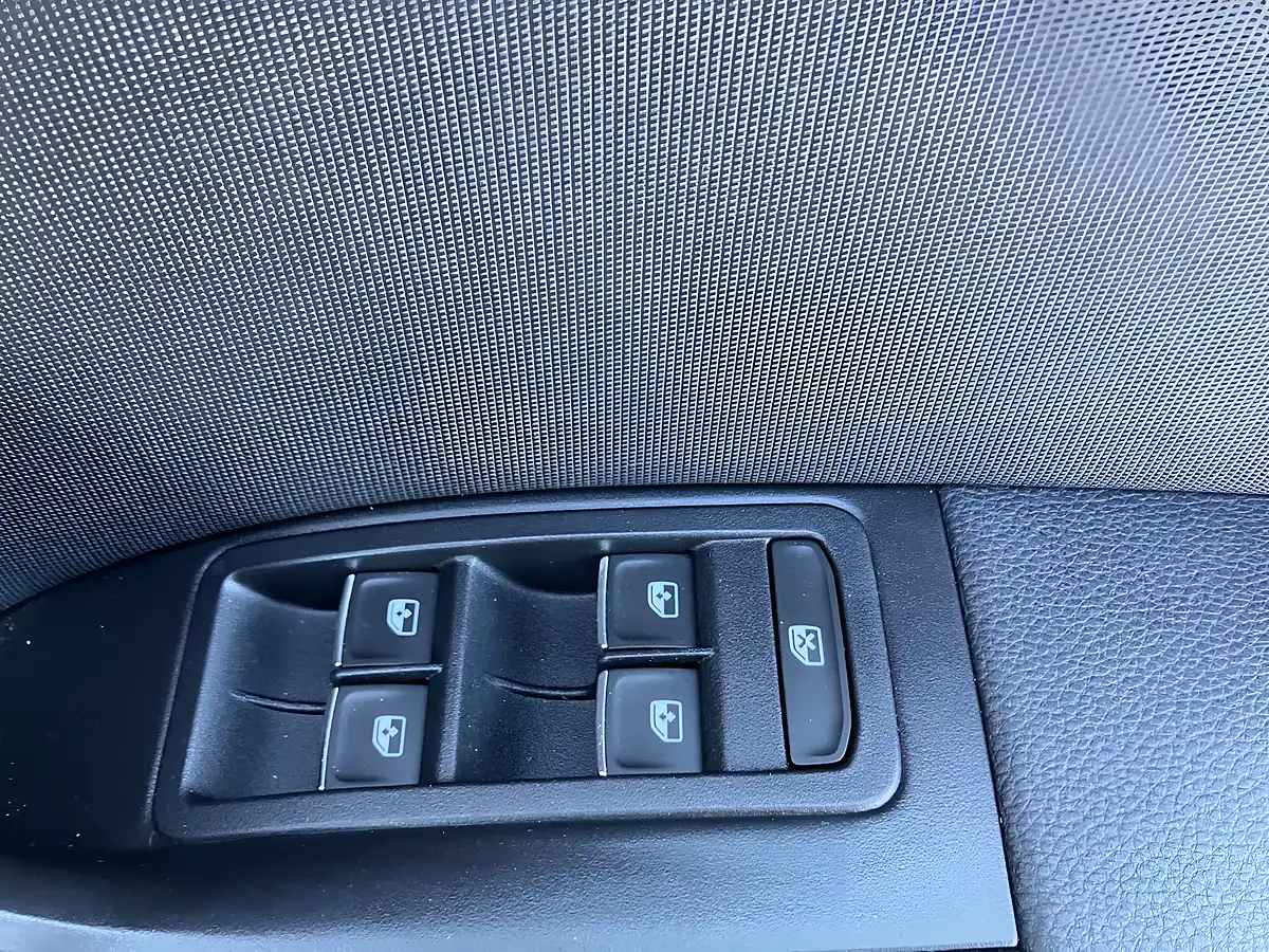 Used 2019 SEAT Ateca Fr White - Interior and Exterior details 16
