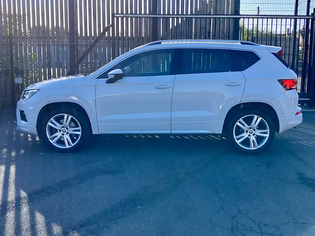 Used 2019 SEAT Ateca Fr White - Interior and Exterior details 18