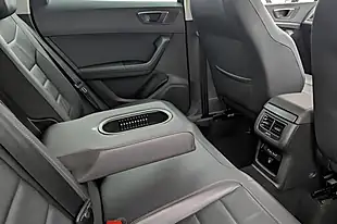 Used 2019 SEAT Ateca Se L Black - Interior and Exterior details 15