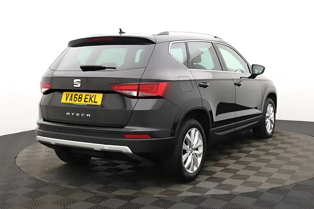 Used 2019 SEAT Ateca Se L Black - Interior and Exterior details 3