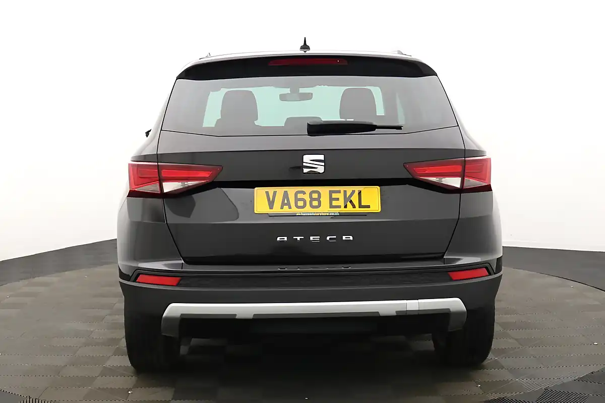 Used 2019 SEAT Ateca Se L Black - Interior and Exterior details 4