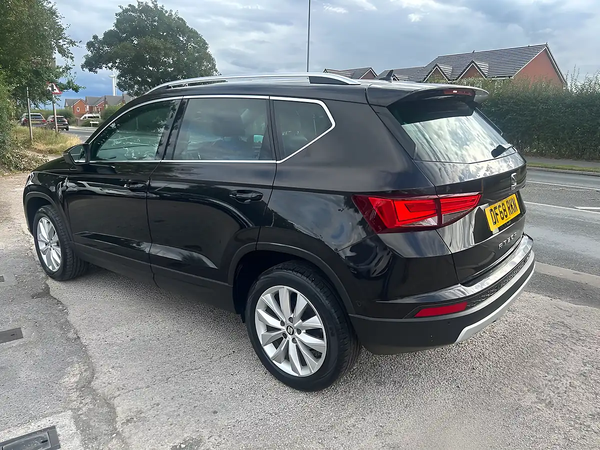 Used 2019 SEAT Ateca Se L Black - Interior and Exterior details 2