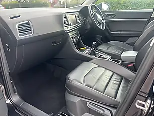 Used 2019 SEAT Ateca Se L Black - Interior and Exterior details 8