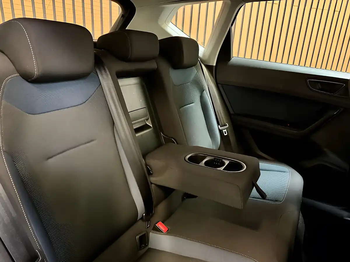 Used 2019 SEAT Ateca Se Rodium Grey Metallic - Interior and Exterior details 18