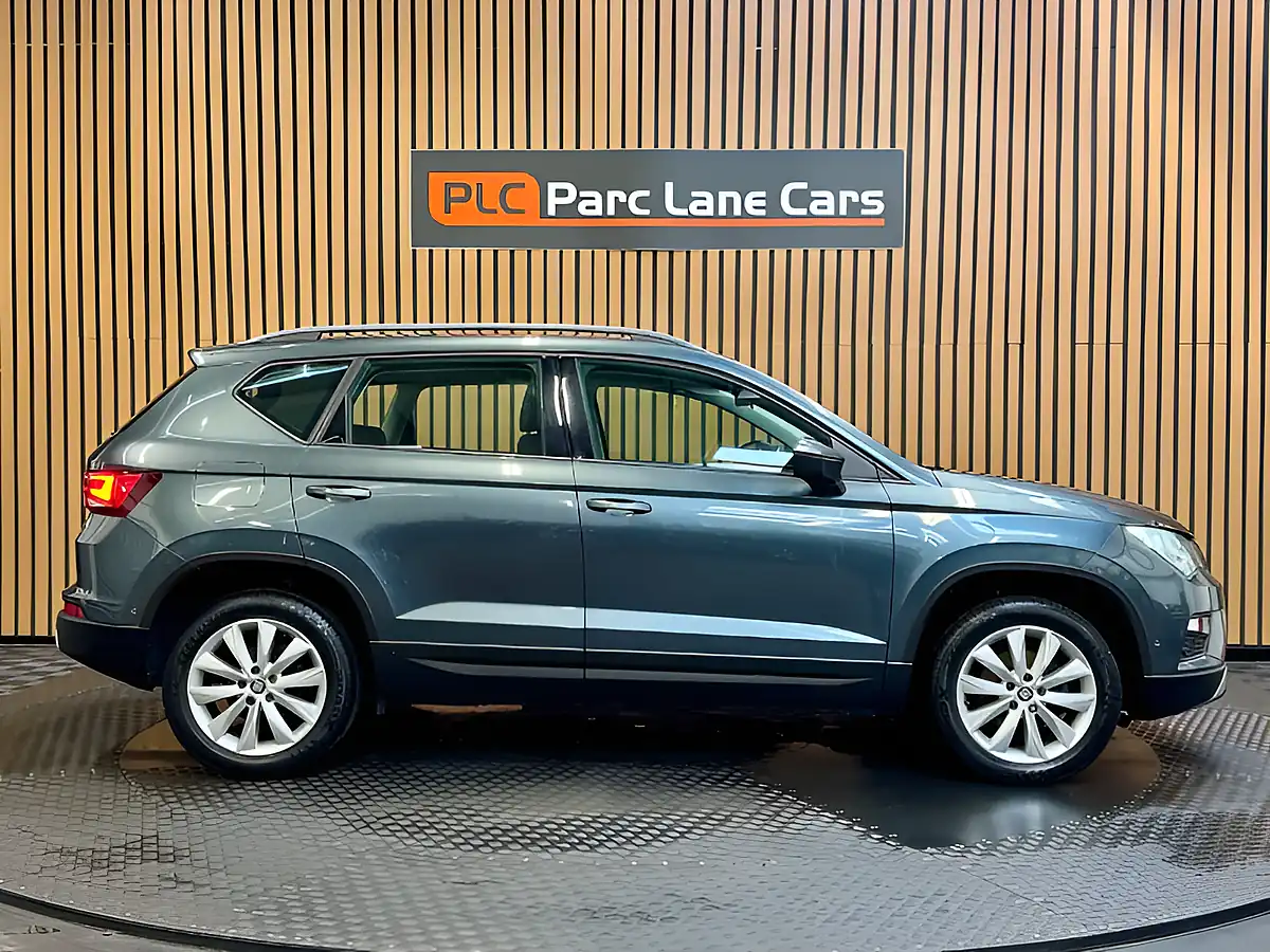 Used 2019 SEAT Ateca Se Rodium Grey Metallic - Interior and Exterior details 2