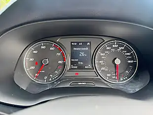 Used 2019 SEAT Ateca Se Technology Grey - Interior and Exterior details 17