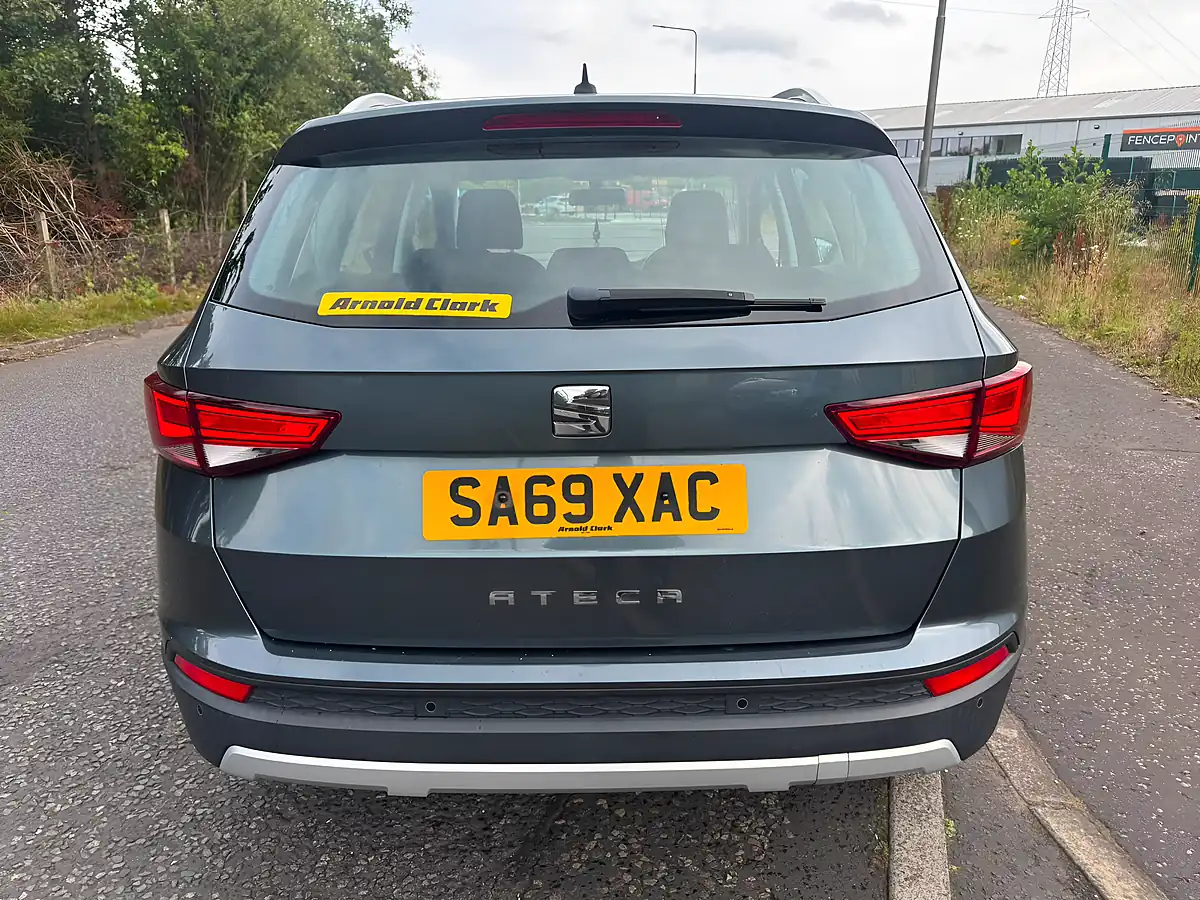 Used 2019 SEAT Ateca Se Technology Grey - Interior and Exterior details 7