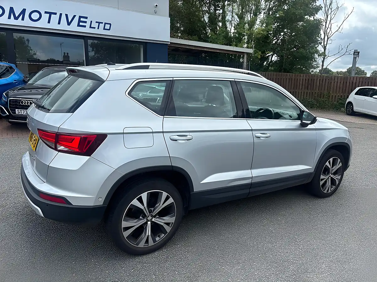 Used 2019 SEAT Ateca Se Technology Grey - Interior and Exterior details 16