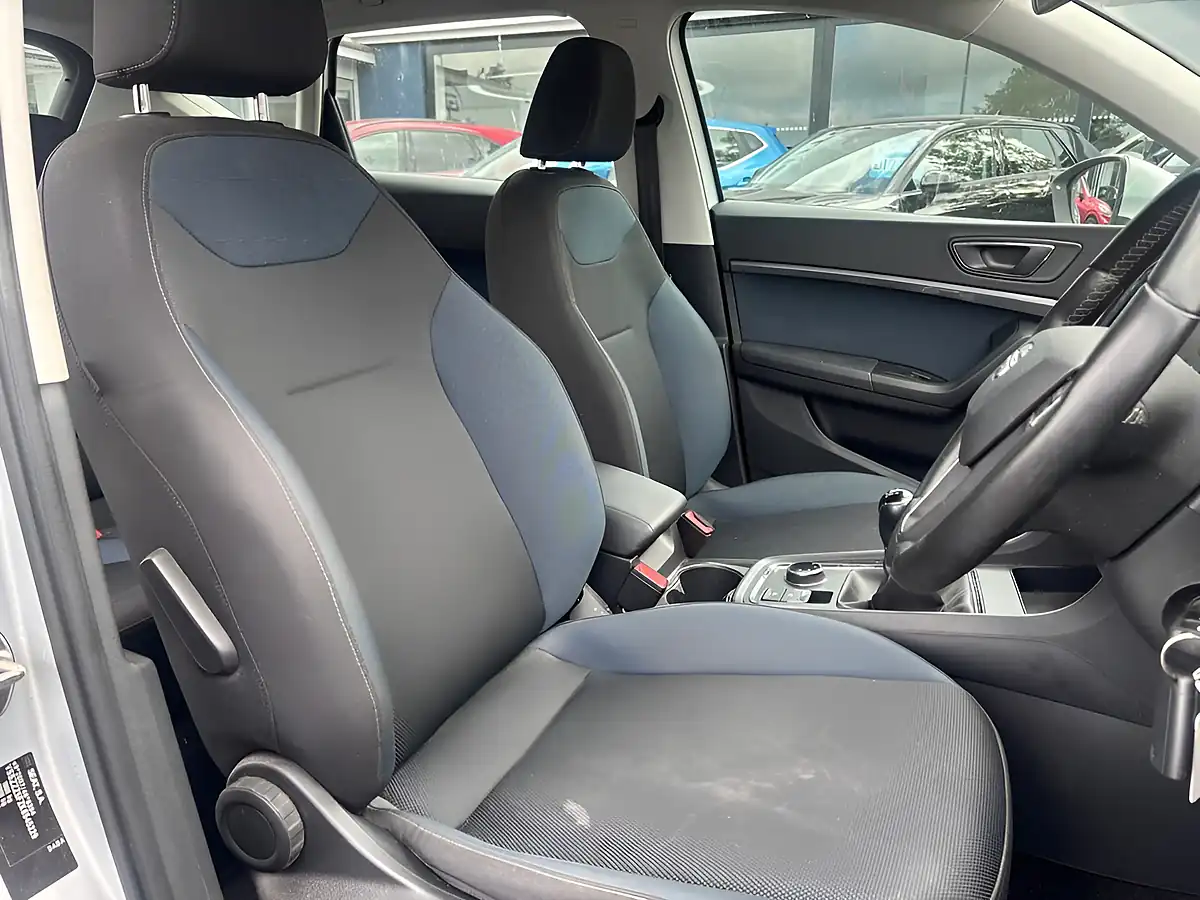 Used 2019 SEAT Ateca Se Technology Grey - Interior and Exterior details 3