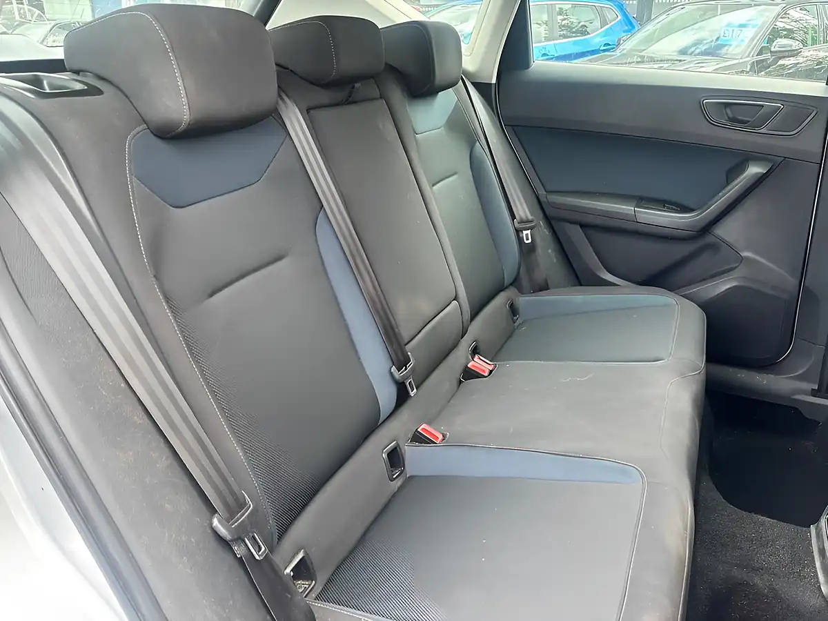 Used 2019 SEAT Ateca Se Technology Grey - Interior and Exterior details 4
