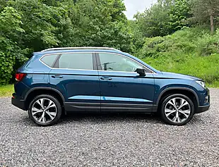 Used 2019 SEAT Ateca Se Technology Lava Blue - Interior and Exterior details 2