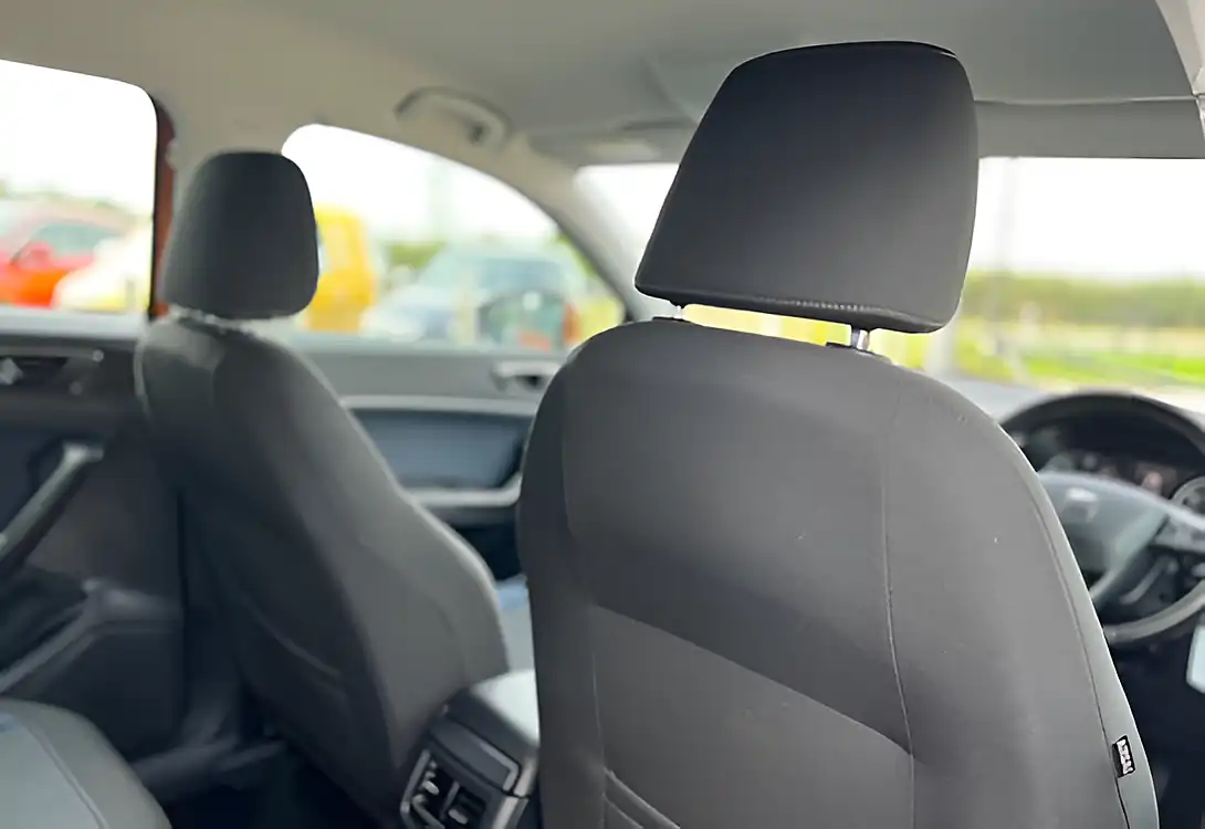 Used 2019 SEAT Ateca Se Technology Samoa Orange - Interior and Exterior details 12